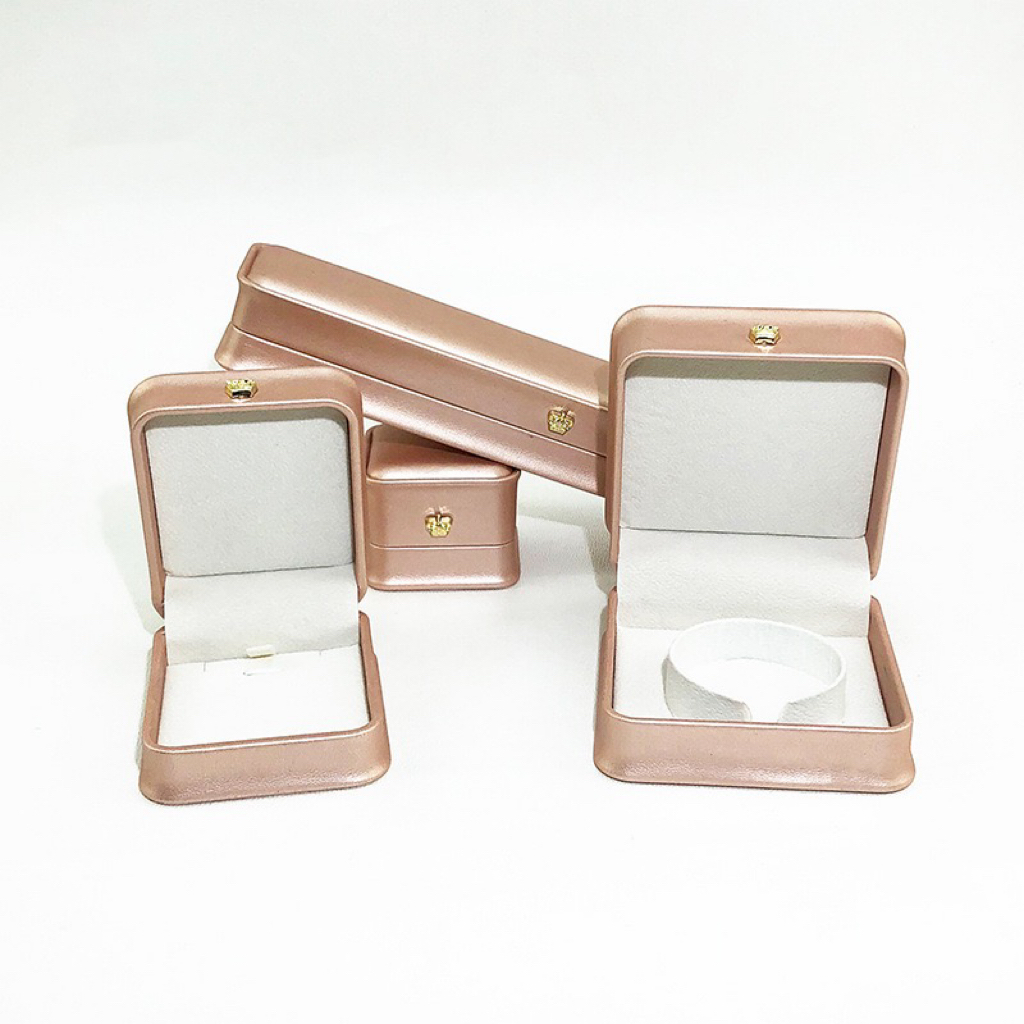 velvet ring box